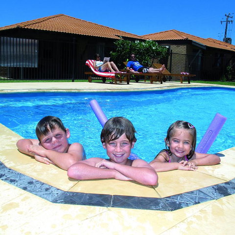 Geraldton's Ocean West Holiday Units & Short Stay Accommodation - Geraldton Accommodation 3
