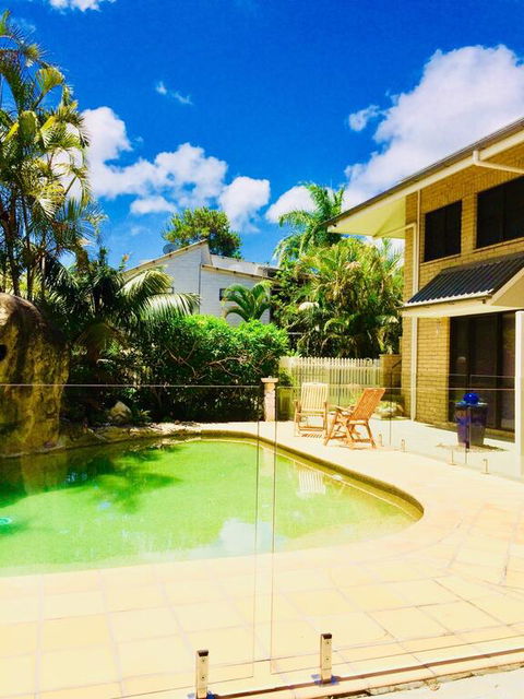 Getaway Haven In The Noosa Surrounds - Geraldton Accommodation 3