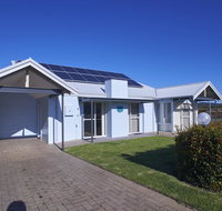 Golf and Beach Retreat - Geraldton Accommodation