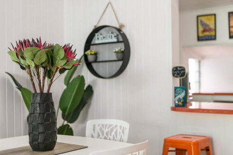 Gorgeous Cottage Close To The City - Geraldton Accommodation 1