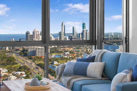Grand Beach Views In 2-Bed Apartment With Balcony - Geraldton Accommodation 1