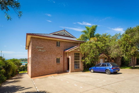 Grand Pacific 1 Unit 1 - Geraldton Accommodation 0