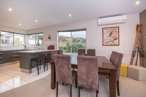 Grevillea 1/12 Poly Cow Lane - Geraldton Accommodation 1