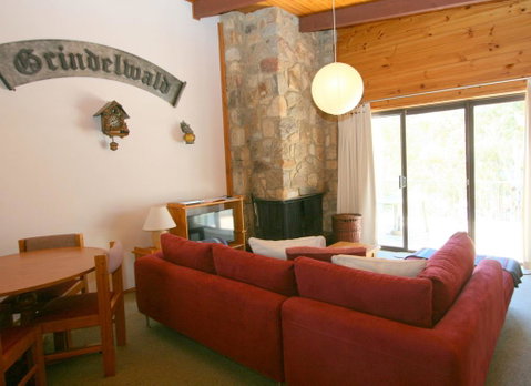 Grindelwald 1/39 Townsend Street - Geraldton Accommodation 0