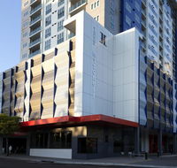 H on Mitchell Apartment Hotel - Geraldton Accommodation