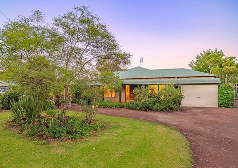 Hakea Haven - Geraldton Accommodation 0