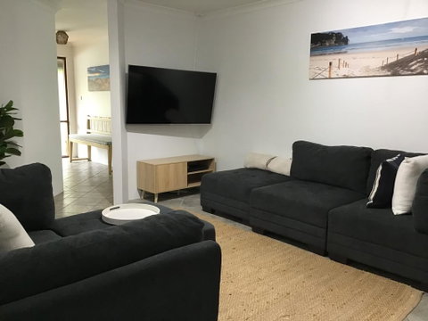 Hakea Haven - Geraldton Accommodation 2