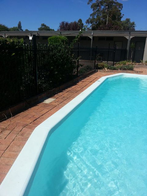 Hermitage Motel - Geraldton Accommodation 3