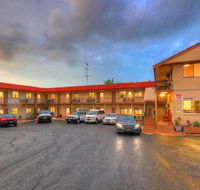 Hi-Way Motel Grafton - Geraldton Accommodation