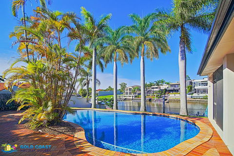 Holiday Home Coveside @ Sanctuary Cove - Geraldton Accommodation 1