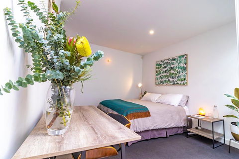Homestay In The Heart Of Fitzroy - Walk To CBD - Geraldton Accommodation 0
