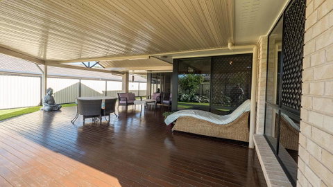 Jen's Getaway - Geraldton Accommodation 3