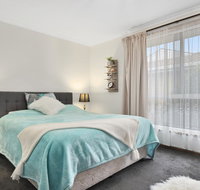 Josie Villa - Beautiful West Burnie Long or short term - Geraldton Accommodation