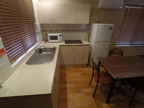 Kalbarri Tudor Holiday Park - Geraldton Accommodation 2