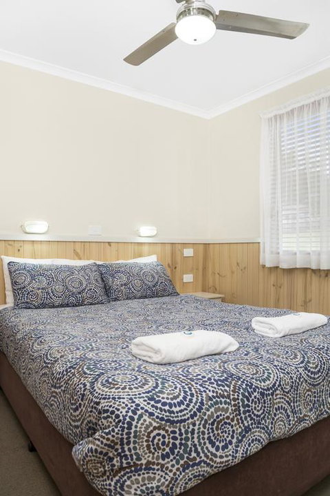 Kendalls Beach Holiday Park - Geraldton Accommodation 3
