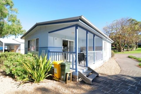 Kendalls Beach Holiday Park - Geraldton Accommodation 0