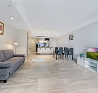 KOZYGURU HAYMARKET SYDNEY CITY VIEW 2 BED STUNNING APT NHA178-1206 - Geraldton Accommodation