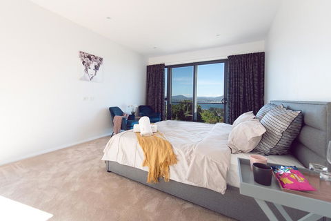 La Vie Luxury Bay View - Geraldton Accommodation 0