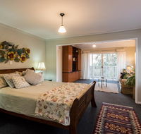 Land Of Lost Treasure - Geraldton Accommodation