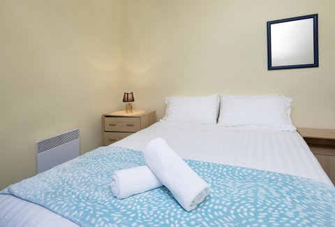 Leo's Cottage - Geraldton Accommodation 2