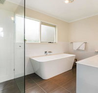 Lighthouse Cottage - Geraldton Accommodation