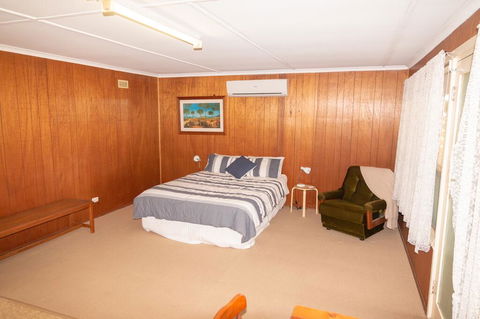 Limestone Cottage - Geraldton Accommodation 1