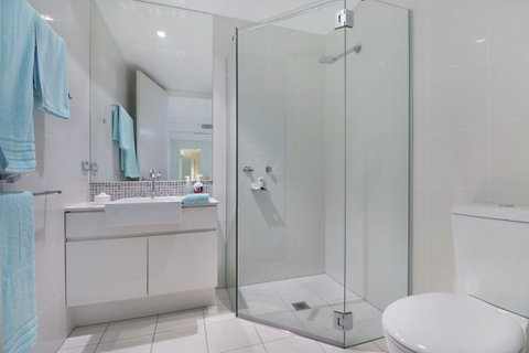 LUXURY BALE PENTHOUSE & JACUZZI SPA 1328 NORTH CULTURE - Geraldton Accommodation 2