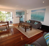 MAGIC BEACH HOUSE - PET FRIENDLY - Geraldton Accommodation