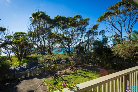 Magical Mystery Bay Road - Geraldton Accommodation 0