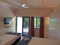 Magnetic Island Resort Sleeps 3 Free WIFI