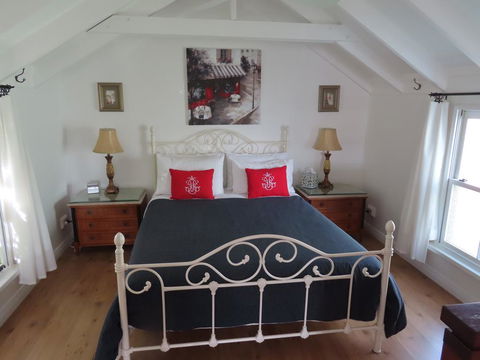 Maison De May Boutique Bed & Breakfast - Geraldton Accommodation 0