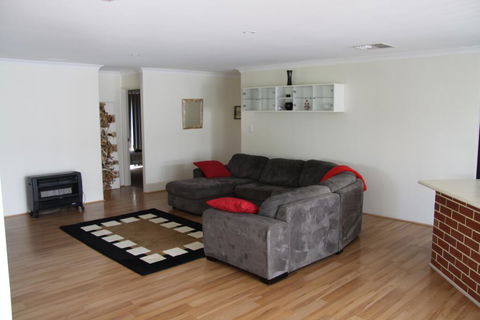 Mandurah Golf Links Retreat - Geraldton Accommodation 2