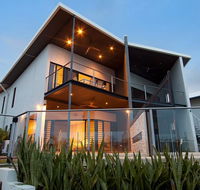 Marina Views Townhouse - Geraldton Accommodation