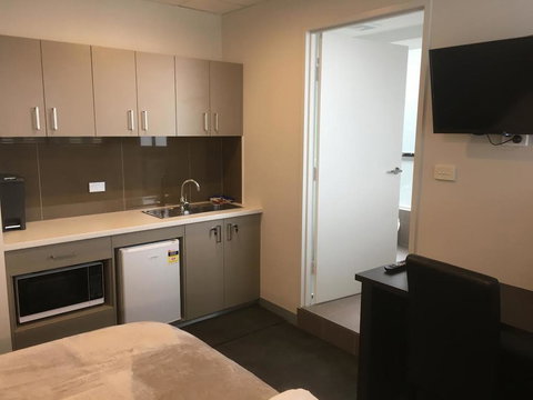 MEDISTAY - Geraldton Accommodation 1