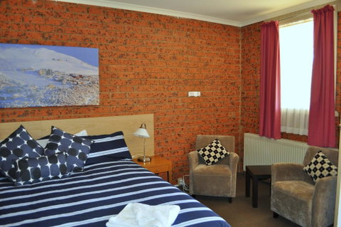 Merrijig Motor Inn - Geraldton Accommodation 0