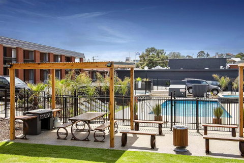 Mid City Motel Warrnambool - Geraldton Accommodation 0