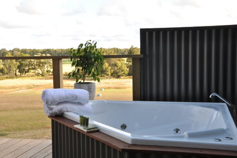 Mile End Glamping Pty Ltd - Geraldton Accommodation 1