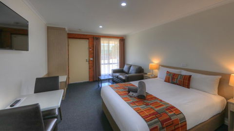 Moama Central Motel - Geraldton Accommodation 0