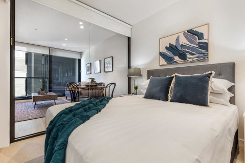 Modern Apartment With Balcony Near Kings Domain - Geraldton Accommodation 3