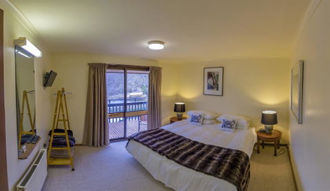 Mowamba River Lodge - Geraldton Accommodation 3