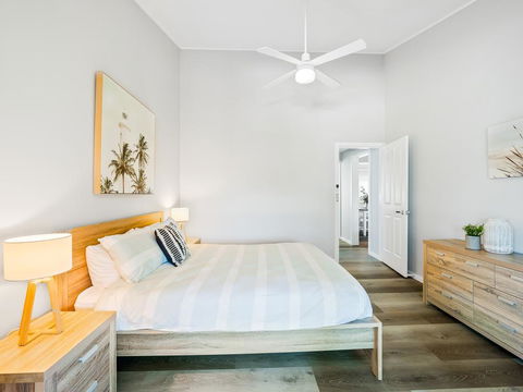 Myley's Flat - Geraldton Accommodation 2
