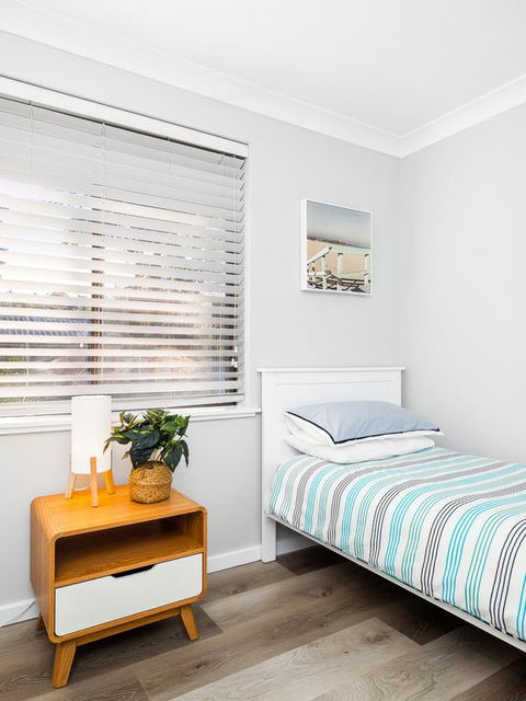 Myley's Flat - Geraldton Accommodation 3