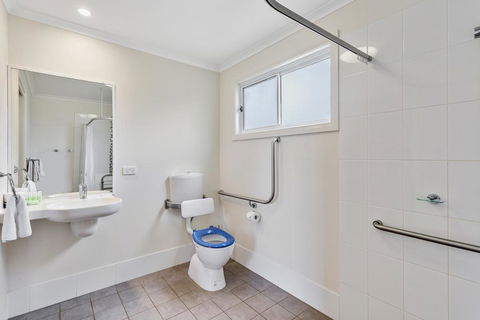 Narrabri Big Sky Caravan Park - Geraldton Accommodation 3