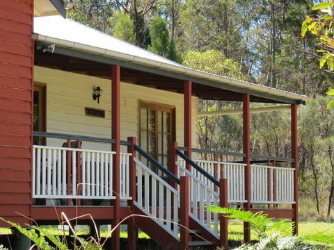 Neds Cabin - Geraldton Accommodation 0