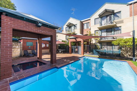 Subiaco Village 30 - Geraldton Accommodation 25