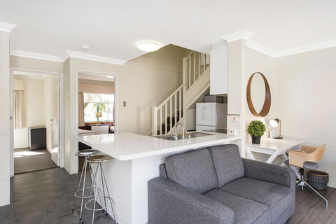 Subiaco Village 30 - Geraldton Accommodation 4