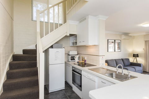 Subiaco Village 30 - Geraldton Accommodation 9