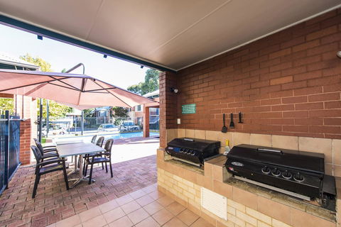 Subiaco Village 30 - Geraldton Accommodation 27
