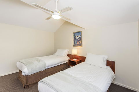 Subiaco Village 30 - Geraldton Accommodation 23