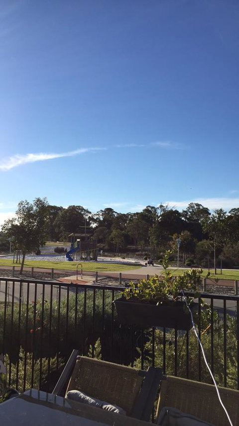 Lakeside Views - Geraldton Accommodation 17